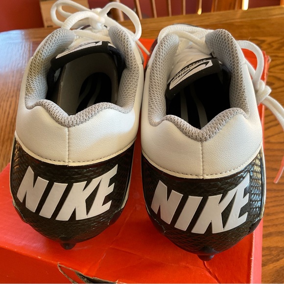 NWT Nike Super Speed D Men’s Football Cleats, Sz 8 (Euro 41) - Picture 5 of 12